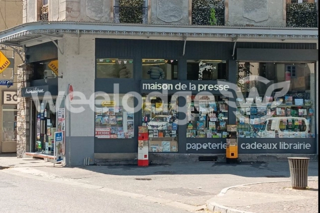 Local commercial à vendre 1 pièces de 201 m² à Bagnères-de-Luchon