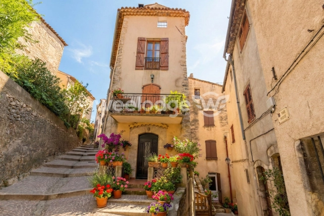 Appartement à vendre 4 pièces de 55 m² à Fayence