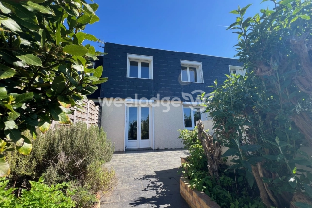Maison à vendre 5 pièces de 94 m² à Mantes-la-Ville