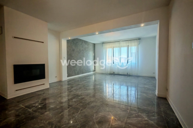 Maison à vendre 7 pièces de 171,38 m² à Béthune