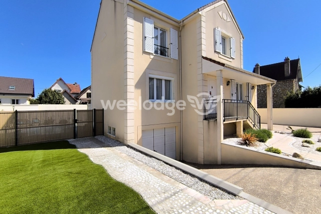 Maison à vendre 6 pièces de 150 m² à Conflans-Sainte-Honorine