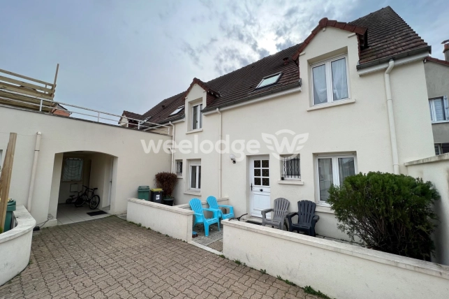 Maison à vendre 5 pièces de 91,48 m² à Mantes-la-Ville