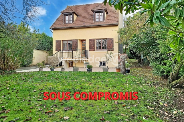 Maison à vendre 7 pièces de 107 m² à Éragny