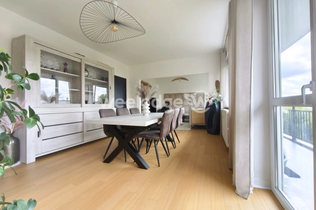 Appartement à vendre 5 pièces de 106 m² à Maubeuge