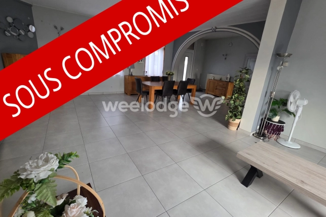Maison à vendre 6 pièces de 163 m² à Escautpont