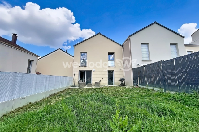 Maison à vendre 5 pièces de 90,37 m² à Éragny