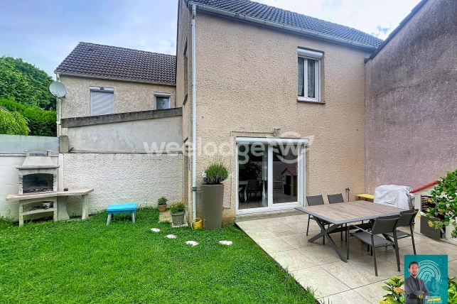 Maison à vendre 4 pièces de 80 m² à Jouy-le-Moutier
