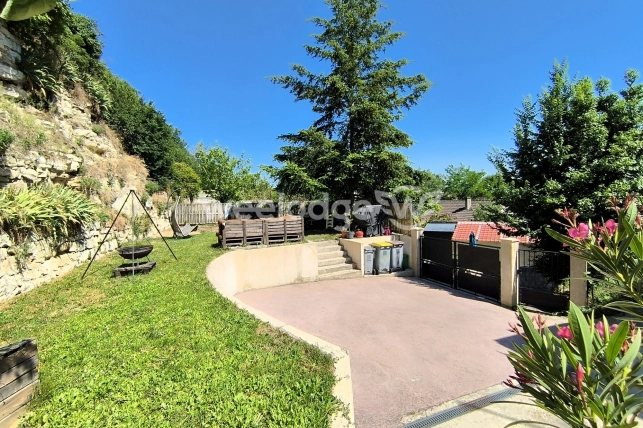 Maison à vendre 3 pièces de 56,14 m² à Conflans-Sainte-Honorine