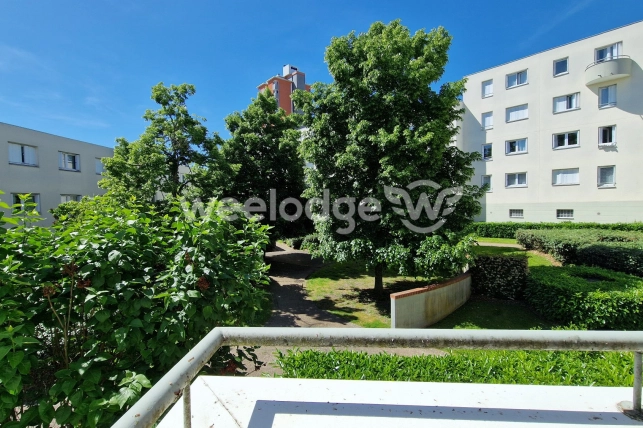 Appartement à vendre 3 pièces de 69 m² à Élancourt