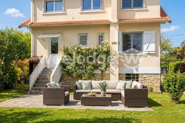 Maison à vendre 5 pièces de 96 m² à Sucy-en-Brie