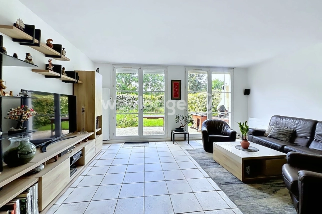 Maison à vendre 6 pièces de 103,32 m² à Éragny