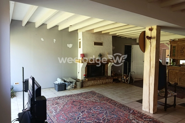 Maison à vendre 4 pièces de 133 m² à Oulches