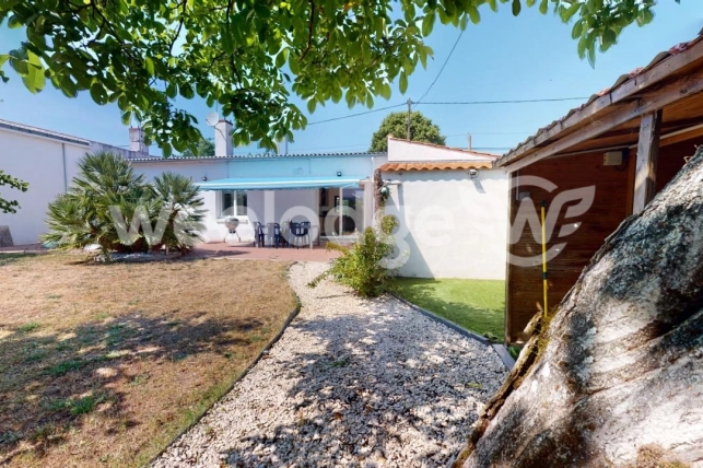 Maison à vendre 5 pièces de 101,43 m² à Saint-Hilaire-de-Riez
