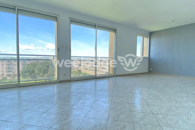 Appartement vendu 4 pièces de 84 m² à Le Pontet