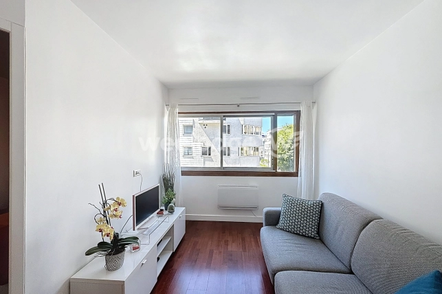 Appartement à vendre 2 pièces de 27,01 m² à Paris