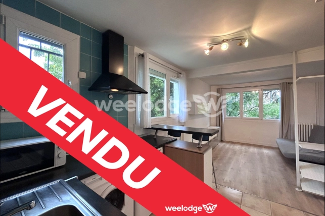 Appartement vendu 1 pièces de 23 m² à Viry-Châtillon