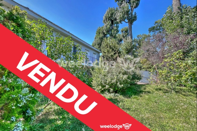 Maison vendu 7 pièces de 248 m² à Créteil