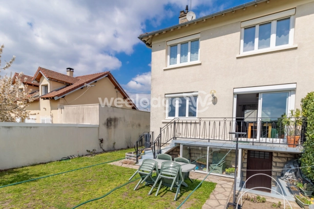 Maison à vendre 5 pièces de 88 m² à Conflans-Sainte-Honorine