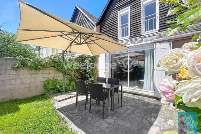 Maison à vendre 5 pièces de 82,37 m² à Jouy-le-Moutier