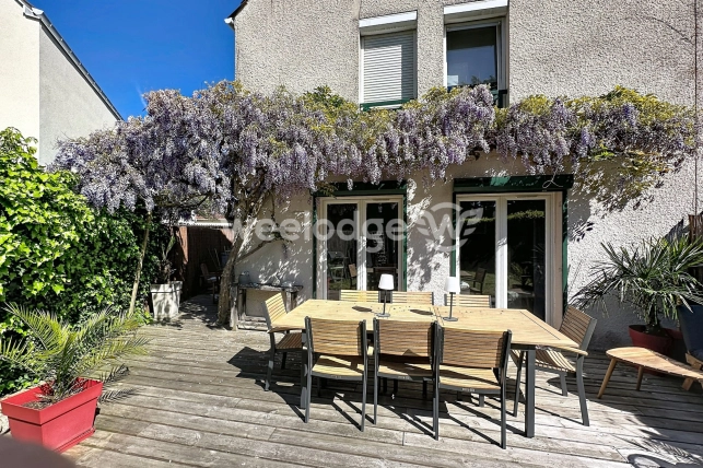 Maison à vendre 6 pièces de 114 m² à Jouy-le-Moutier