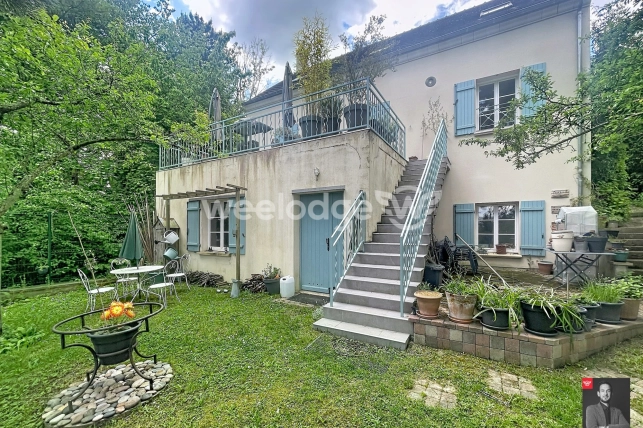 Maison à vendre 6 pièces de 125,78 m² à Vauréal