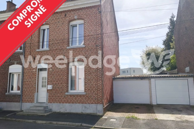 Maison à vendre 5 pièces de 108 m² à Maubeuge