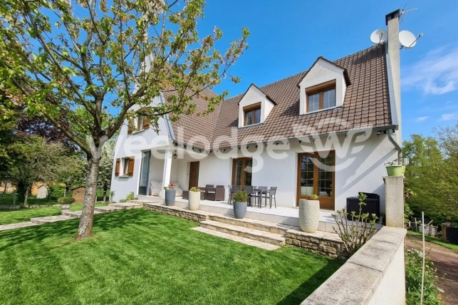 Maison à vendre 10 pièces de 300 m² à Villemaréchal