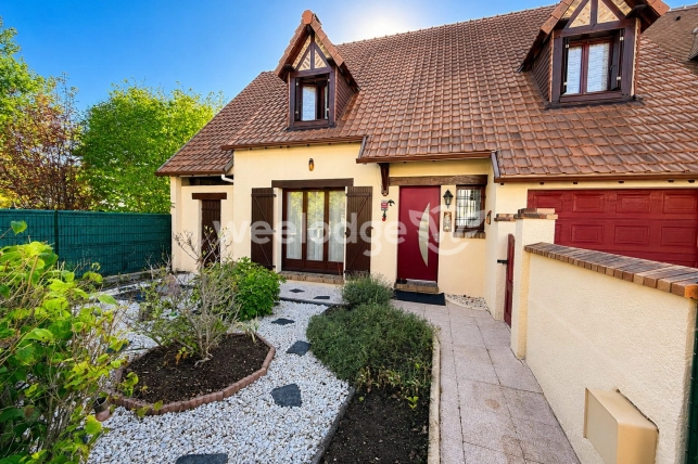 Maison à vendre 5 pièces de 100 m² à Achères