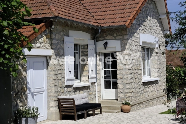 Maison à vendre 5 pièces de 140 m² à Chars