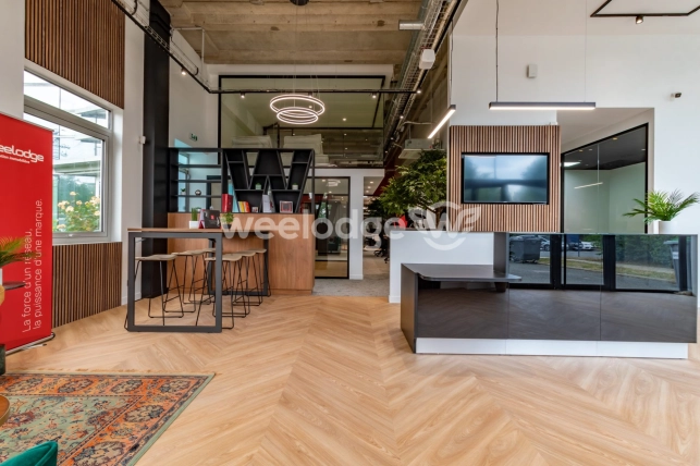 Local commercial à louer de 430 m² à Osny