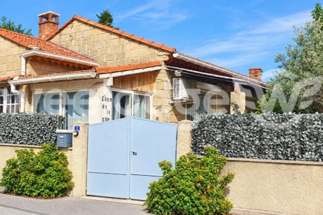 Maison à vendre 3 pièces de 51 m² à Le Pontet