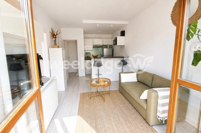 Appartement à vendre 2 pièces de 30,82 m² à La Celle-Saint-Cloud