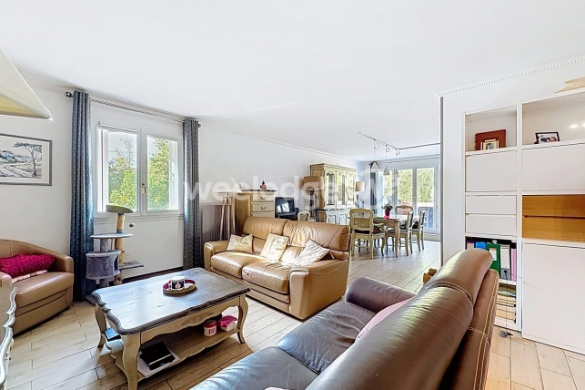 Appartement à vendre 4 pièces de 84,22 m² à Éragny