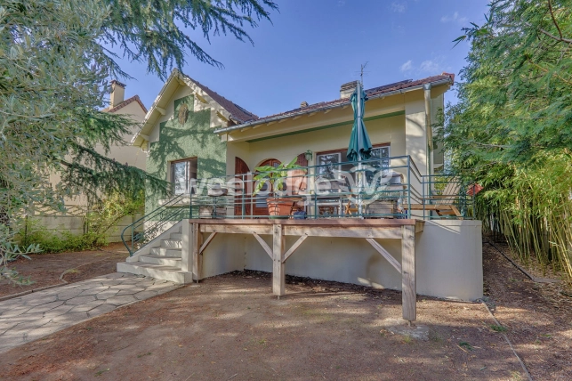 Maison à vendre 6 pièces de 132 m² à Conflans-Sainte-Honorine
