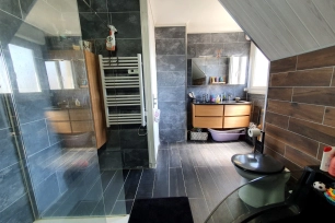 Maison à vendre 5 pièces de 113 m² à Conflans-Sainte-Honorine