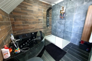Maison à vendre 5 pièces de 113 m² à Conflans-Sainte-Honorine