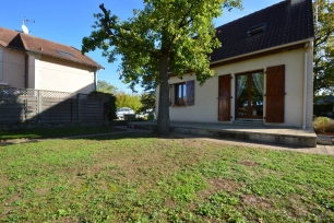 Maison à vendre 5 pièces de 80 m² à Conflans-Sainte-Honorine