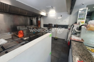 Local commercial à vendre de 143 m² à Conflans-Sainte-Honorine