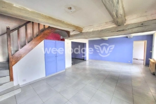 Maison à vendre 9 pièces de 143 m² à Bogny-sur-Meuse
