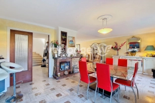 Maison à vendre 9 pièces de 250 m² à Perpignan