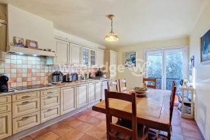 Maison à vendre 9 pièces de 250 m² à Perpignan