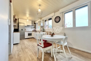 Maison à vendre 4 pièces de 76 m² à Cousolre