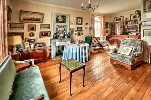 Maison à vendre 9 pièces de 233 m² à Sens
