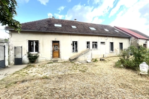Maison à vendre 7 pièces de 239 m² à Villiers-Louis