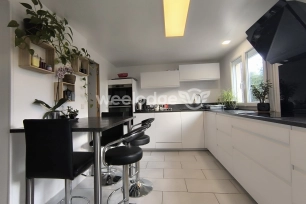 Maison à vendre 4 pièces de 90 m² à Conflans-Sainte-Honorine