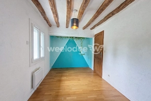 Maison vendu 6 pièces de 181 m² à Montagny-Sainte-Félicité