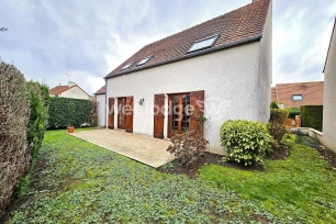 Maison à vendre 6 pièces de 150 m² à Conflans-Sainte-Honorine