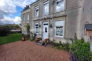 Maison à vendre 9 pièces de 175 m² à Cousolre