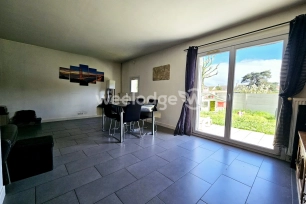 Maison à vendre 6 pièces de 115,94 m² à Éragny