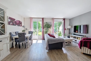 Maison à vendre 5 pièces de 99,54 m² à Éragny